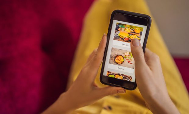 Restaurants Still Struggle to Drive Digital Adoption