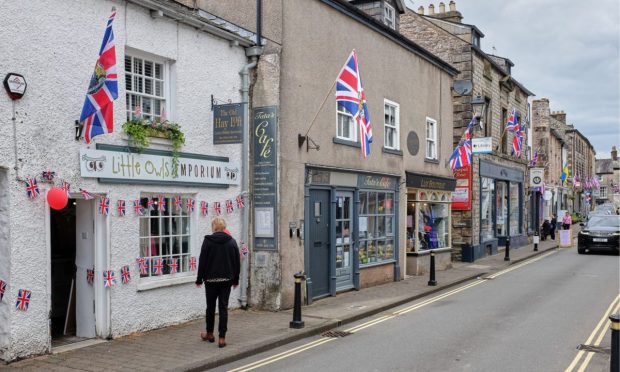 Invoice Financing, Real-Time Cash Flow Forecasting Bring Relief to Struggling UK SMEs