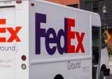 Report: FedEx Says Customers Expect to Ship Fewer Holiday Packages