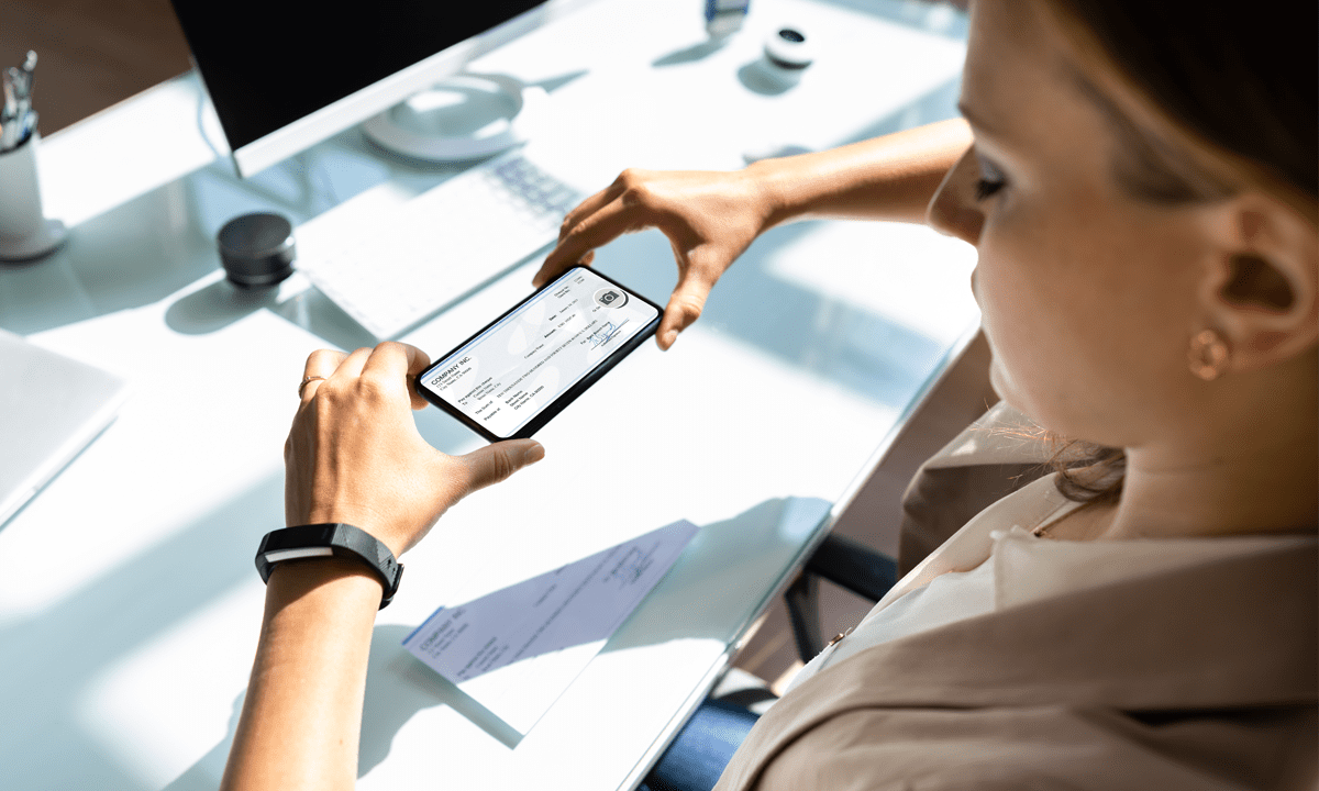 Mobile Check Deposit Offers Tempting Fraud Target