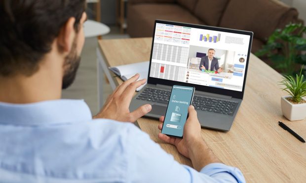 Banks Turn Mobile Banking Into Consumer’s Financial Tool of Choice