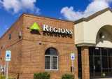 Regions Bank Struggles With Expenses; Bullish on Consumer