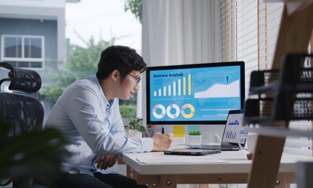 26% of UK, US Firms Significantly Increase X-Border Workforce Despite Challenges