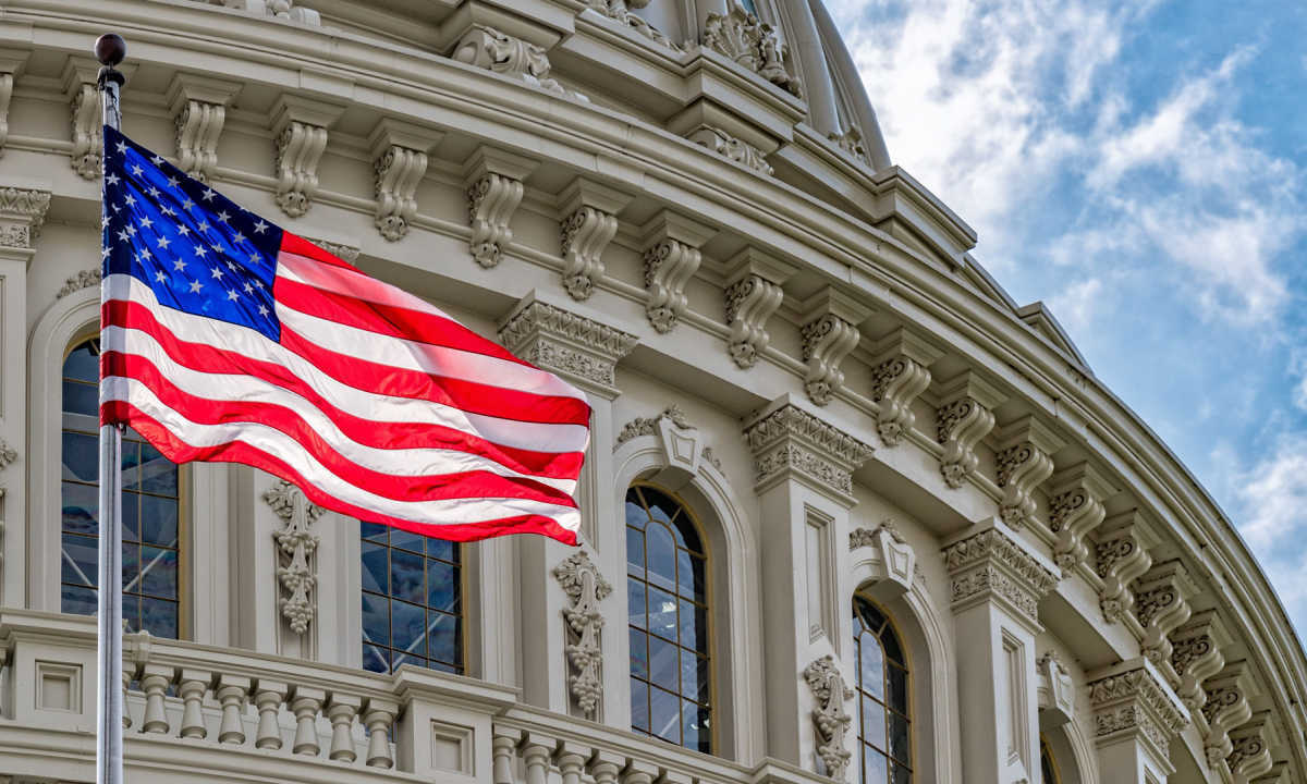 Sen Sherrod Brown Seeks More Cooperation on Crypto Regulation