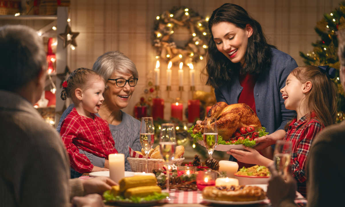 Grocery Stores Win Big This Holiday Season