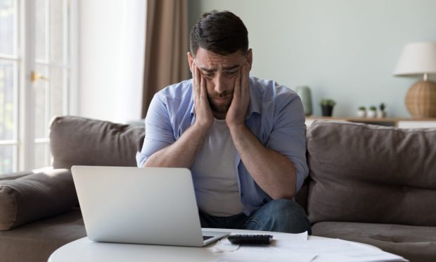 Nearly a Quarter of Struggling Households Rely on a Single Income