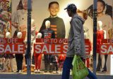 Retail Report’s Discretionary Spending Pullback Signals Holiday Headwinds