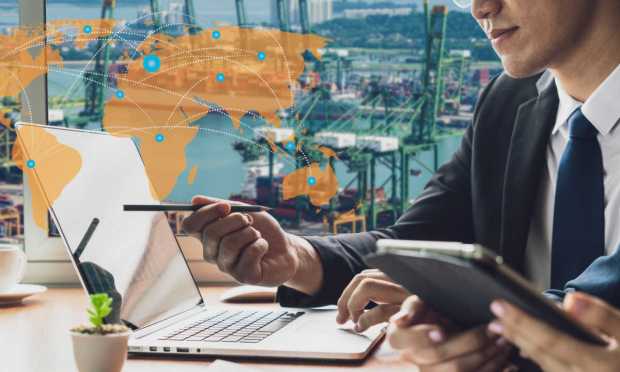 UK FinTech Stenn Offers SMBs Digital Invoice Financing