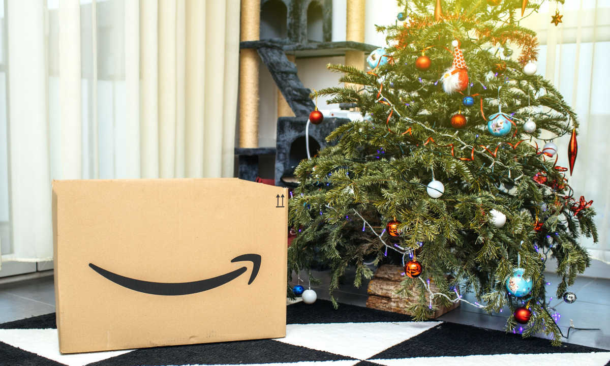 Amazon and Walmart Add Tech to Boost Buying