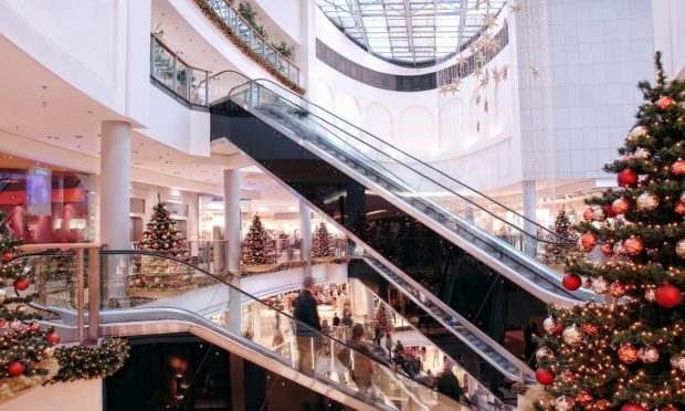 Mastercard Data Shows Inflation’s Impact on Holiday Shopping