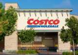 Costco Still Betting on Low-Priced Food Despite Softening Sales