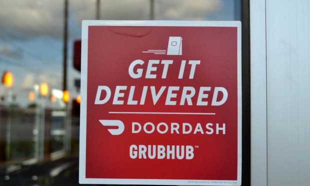 Delivery Firms Push NYC to Lift Fee Cap