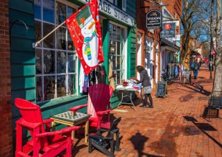 Strong Labor Market Skips Main Street’s Small Businesses 