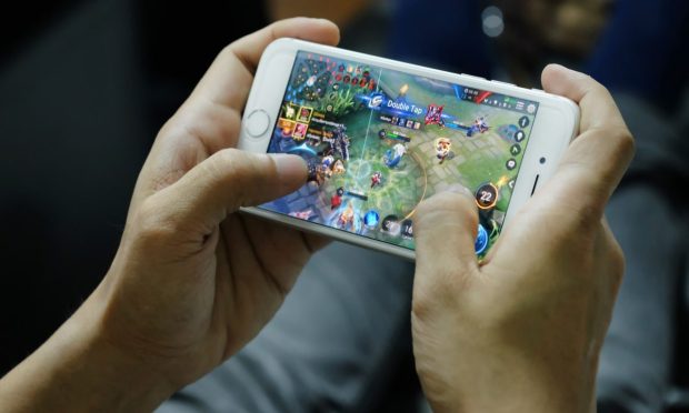 Mobile Games Sales Slipping for First Time in a Decade