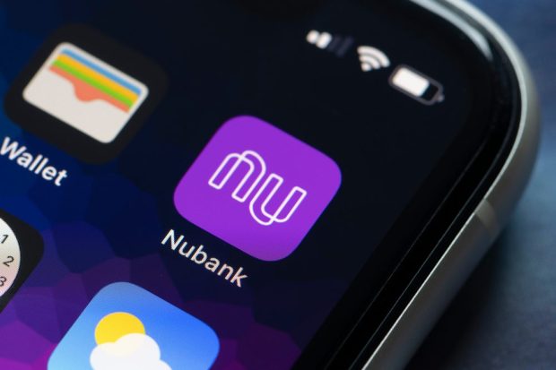 Nubank Boosts Investment and Gains Regulatory Approval in Mexico 