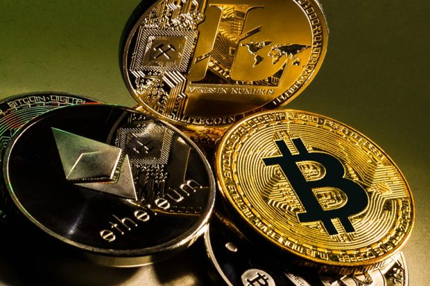 French Authorities Charge 2 in $2.1M Crypto-Related Fraud 