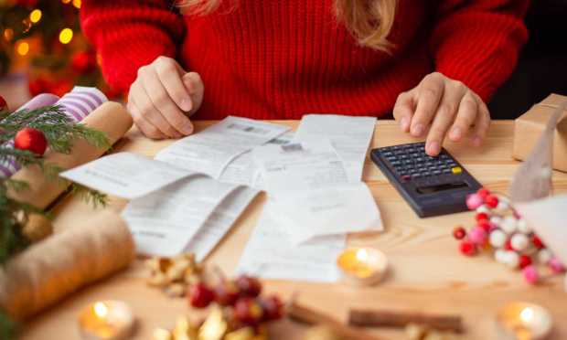 98M Consumers Plan to Finance Holiday Gifts This Year
