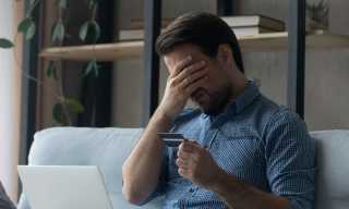FCA Cautions Holiday Shoppers Against Rise in Loan Fee Scams