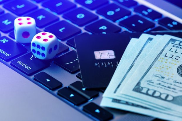 Ingo Money - Money Mobility: Casinos, Gambling And Gaming Platforms Bet On Instant Payments - December 2022 - Learn more about the recent success of the online gambling industry and how payments modernization is crucial to keeping this momentum going