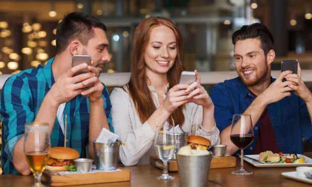 Restaurants Split on Best Use for Rewards Programs Amid Inflation