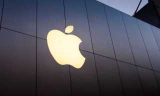 Apple’s Value Drops From $3T to Under $2T in Year