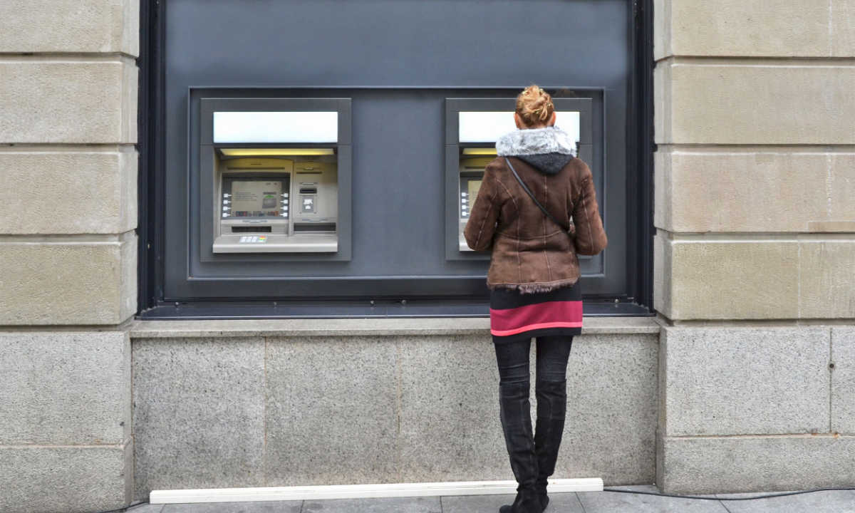 Danish Banks Celebrate Heist-Free 2022 Amid Surge in Online Fraud