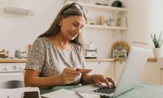 How Embedded Payments Help Businesses Own Key ‘Micro Moments’