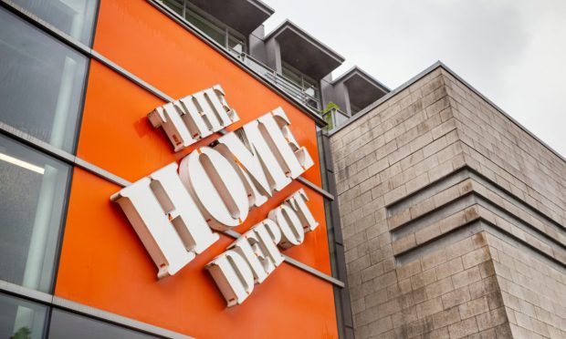 Cautious Consumers, Hurricane Spend Define Home Depot’s B2B-Focused Third Quarter