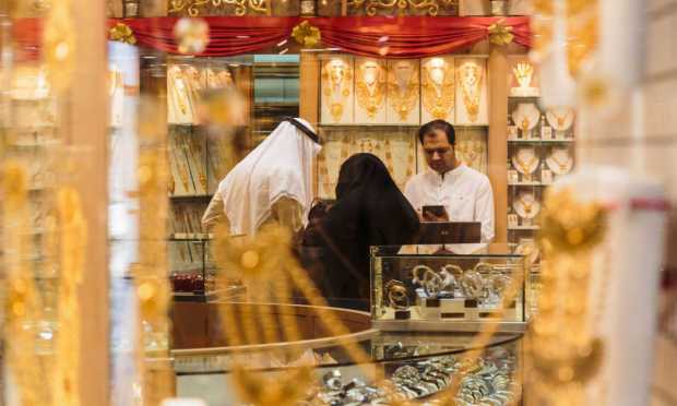 UAE shoppers