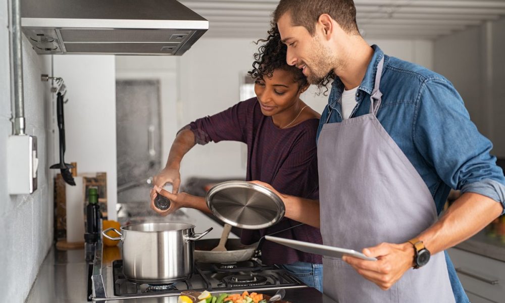 Grocers Benefit From Consumers’ Eat-at-Home Shift