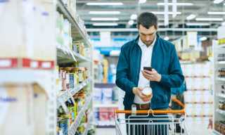 More Consumers Using Smartphones to Create Their Own Personalized Retail Experience