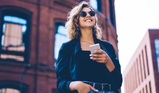 ‘Zillennials’ With Steady Income, Few Bills Are Prime Retail Opportunity