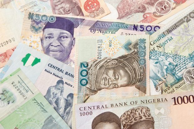 Nigeria Faces Shortages in Transition to New Paper Bills
