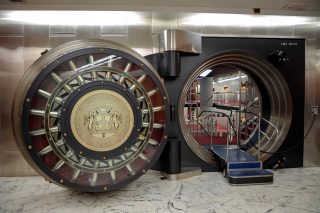 Online Marketplaces or Banks? Consumers Torn on Trusted Keeper of Secure Payments Credentials