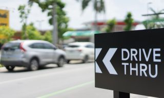Fast-Casual Restaurants Add Drive-Thru Lanes to Compete With QSRs