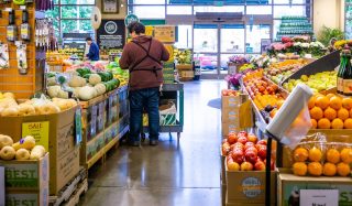 Digital Grocery Spending Lags Behind Retail 6-to-1
