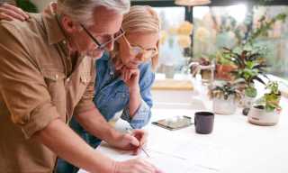 Insurance Provider Apollo Forms Subsidiary to Offer BNPL in Canada