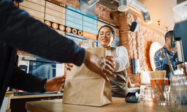 Restaurant Delivery on the Rise as Pickup Falls