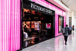 Victoria’s Secret Pilots New Loyalty Rewards Program and Sunsets PINK Nation