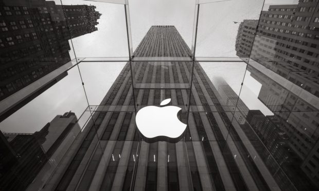Apple Reportedly Cutting Back on Bonuses, Hiring and Travel