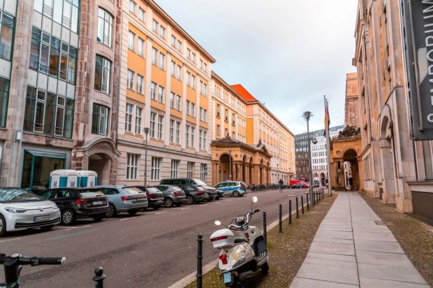 Getmomo and VVRB Team on Underwriting Tenants’ Cash Deposits