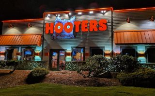 Hooters CEO: Rise of Fast-Casual Has Transformed the Restaurant Industry