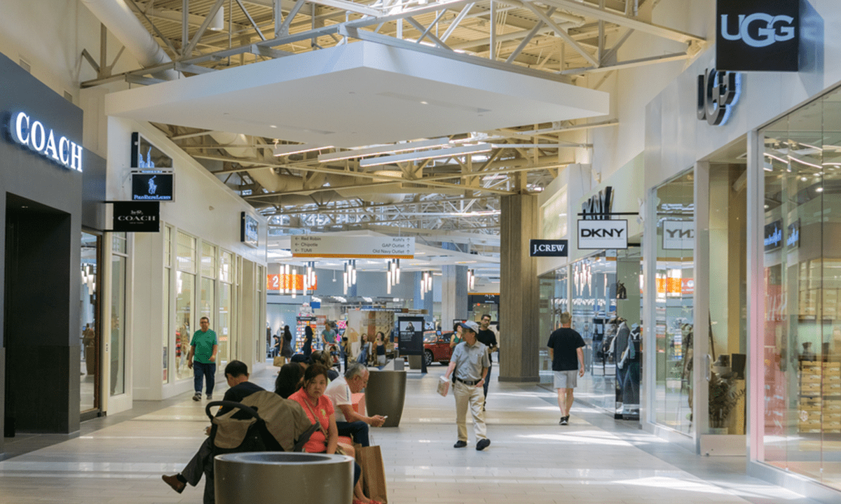 Deal Chasing Becomes Mainstream — and Merchants Shouldn’t Be Happy