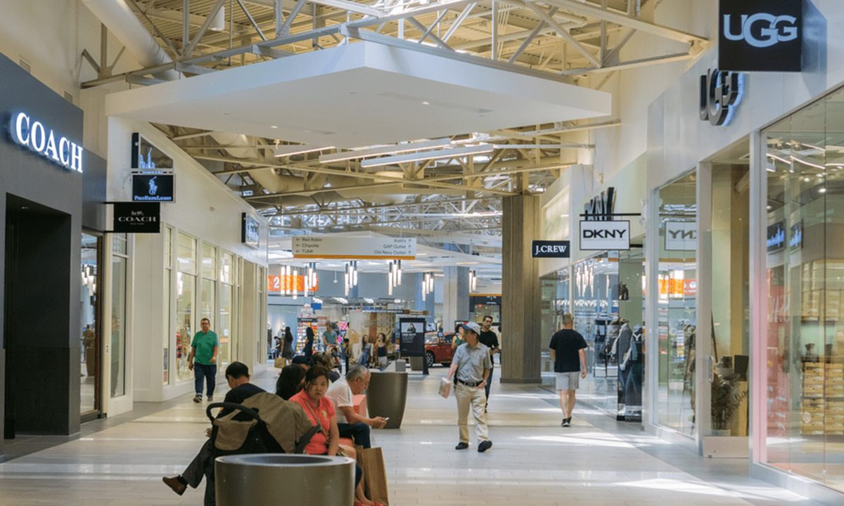 Deal Chasing Becomes Mainstream — and Merchants Shouldn’t Be Happy