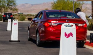 Lyft’s CEO Shakeup Hints at Need to Think More Like Uber