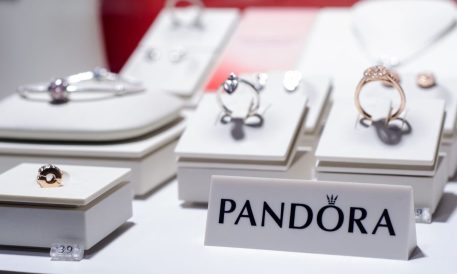 Pandora, Jewelry