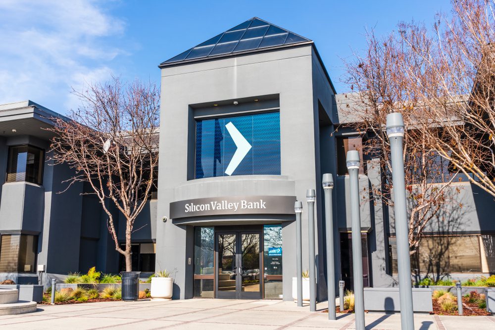 As Silicon Valley Bank Folds, Can FinTech Outrun the Bank Runs?