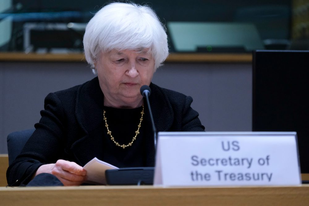 Yellen Says US Must Address Vulnerabilities in ‘Shadow Banking’