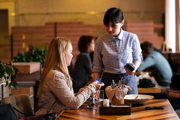 Credit Card Users Are the Biggest Spenders at Restaurants