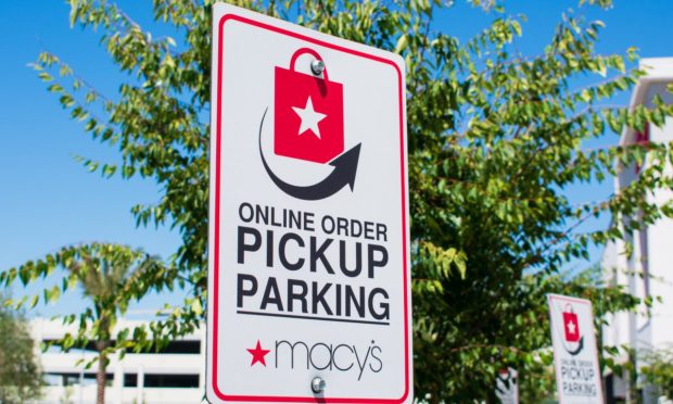 US Pickup Economy Heats Up as Consumers Ditch At-Home Delivery